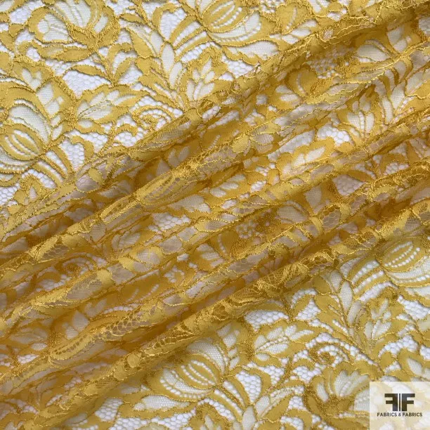 Double Scalloped Leavers Lace - Yellow