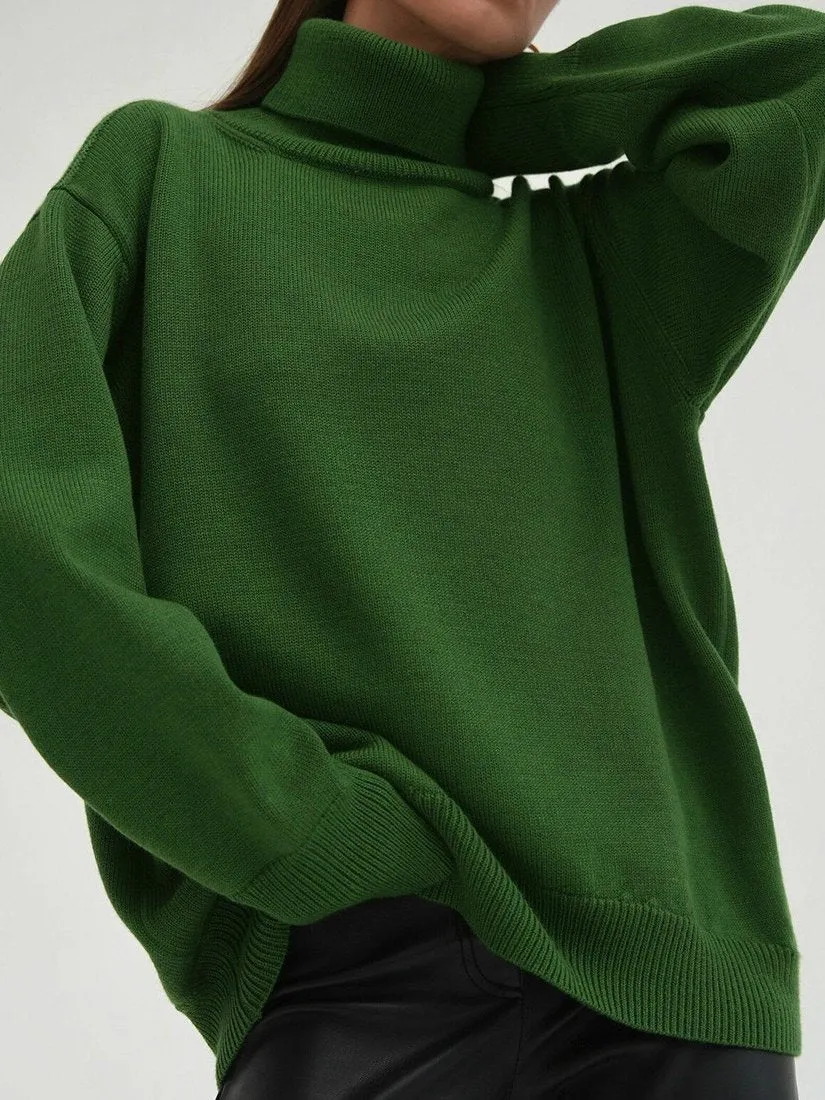 Essential Ribbed Knit Turtleneck Sweater in Solid Color