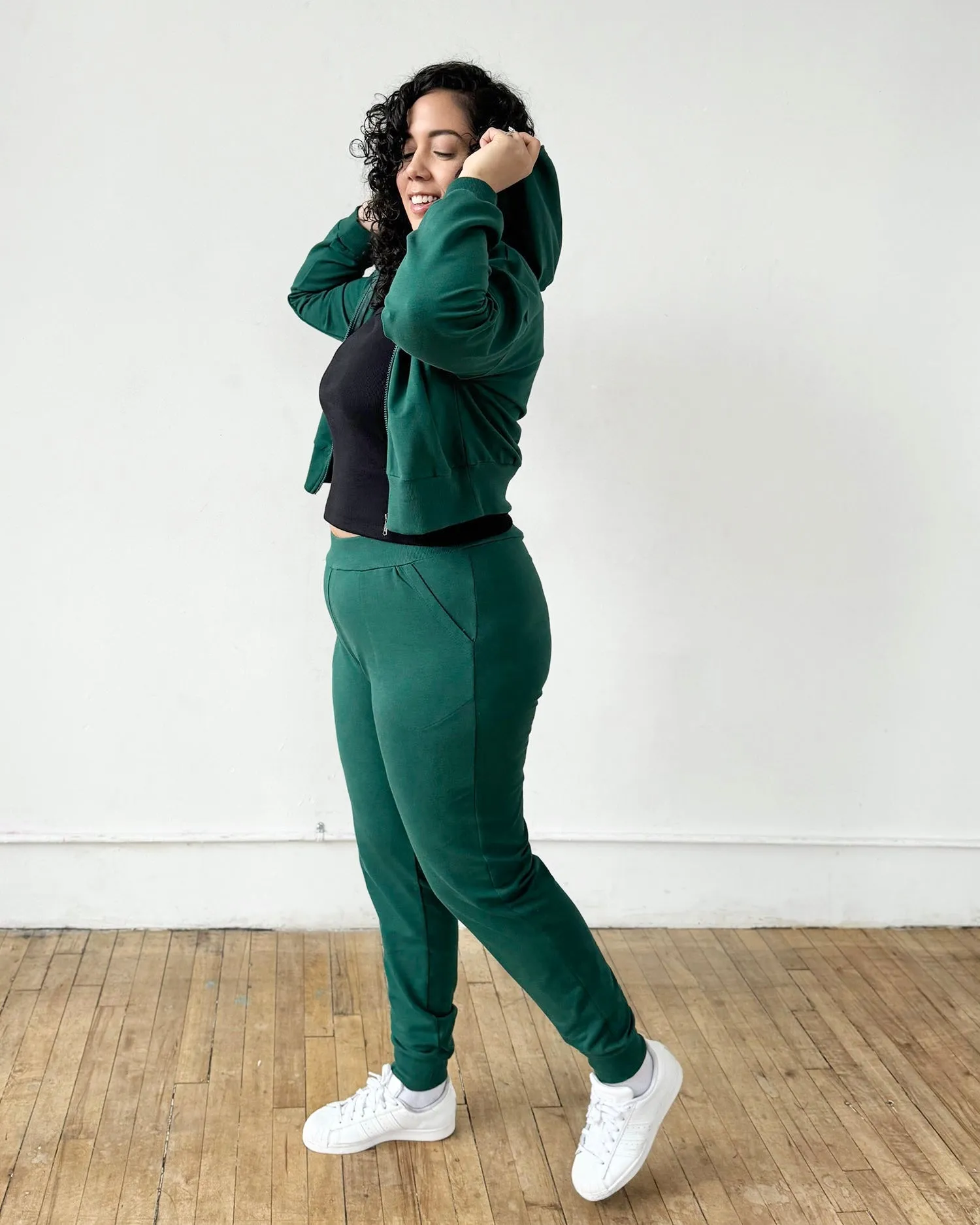 GRETA joggers in Dark Green