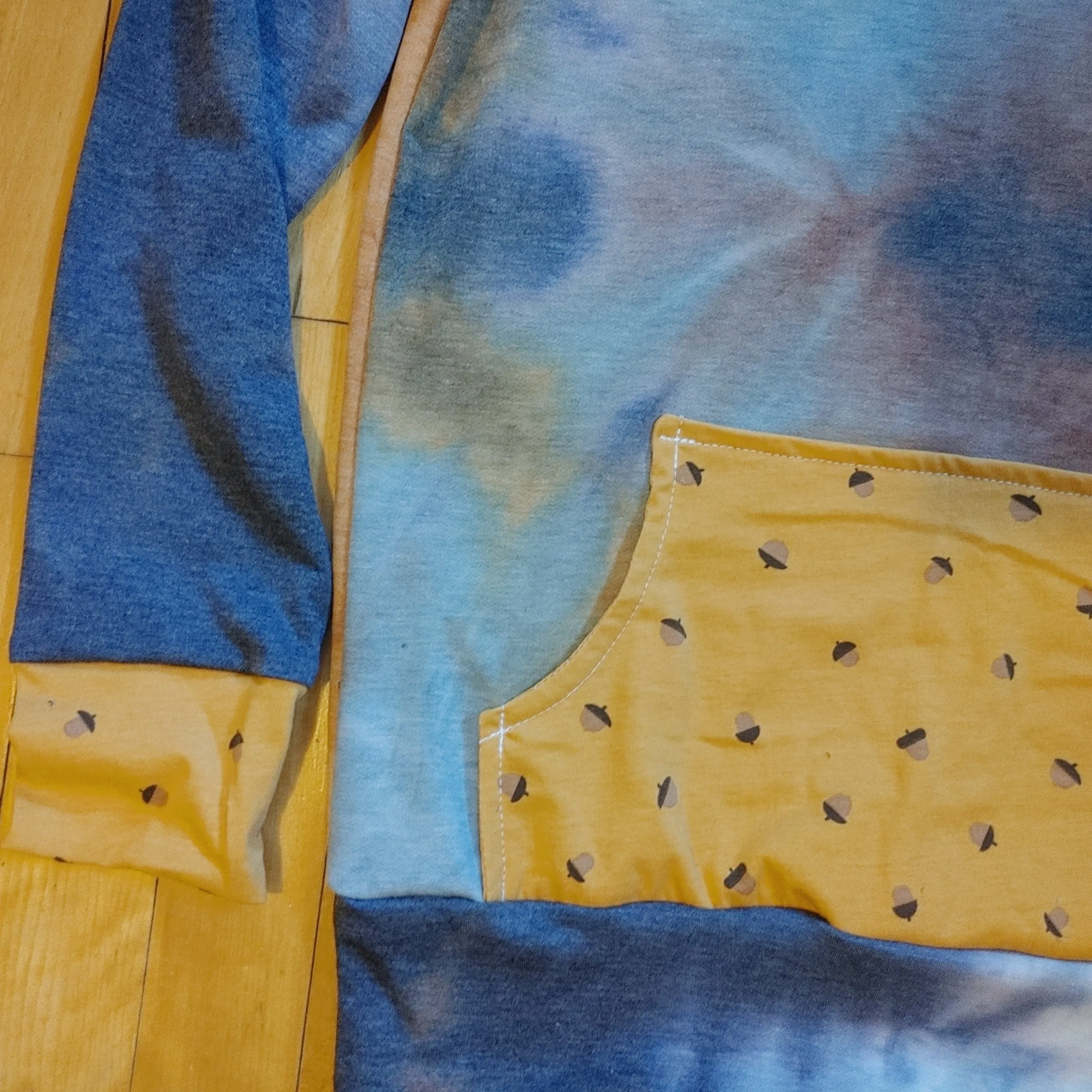Rust tie dye/Acorn (adult)