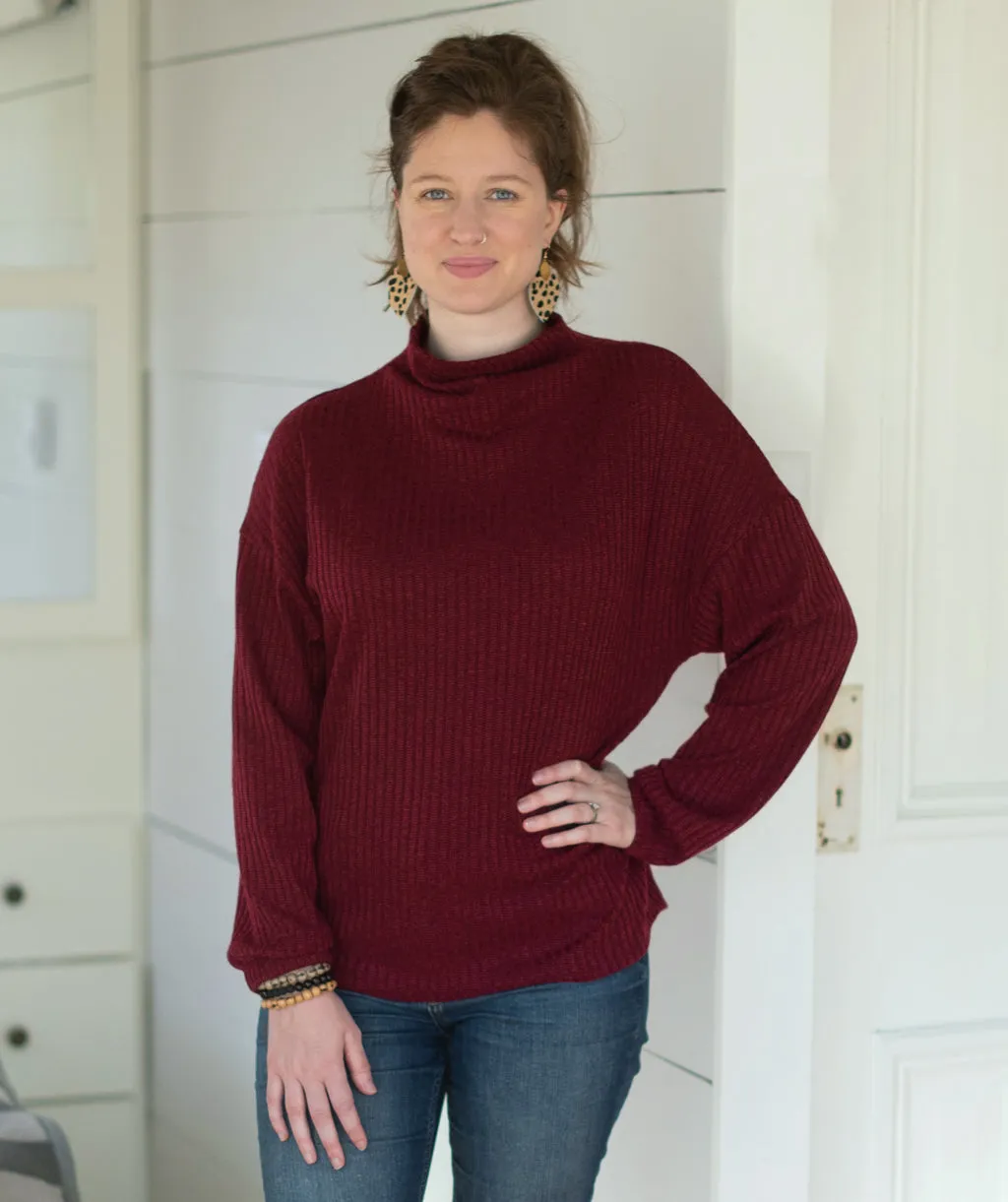 SELA rib knit top in Dark Wine<br/>(Less than perfect)