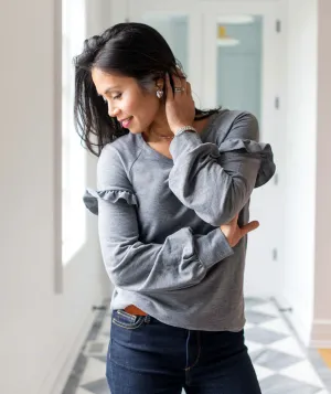 SUBURB sweatshirt in Heather Grey