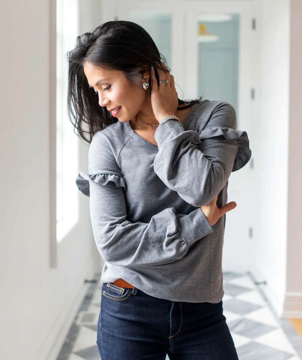 SUBURB sweatshirt in Heather Grey