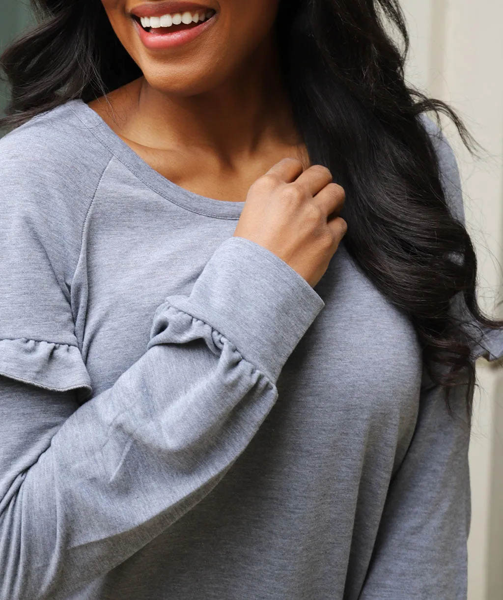 SUBURB sweatshirt in Heather Grey