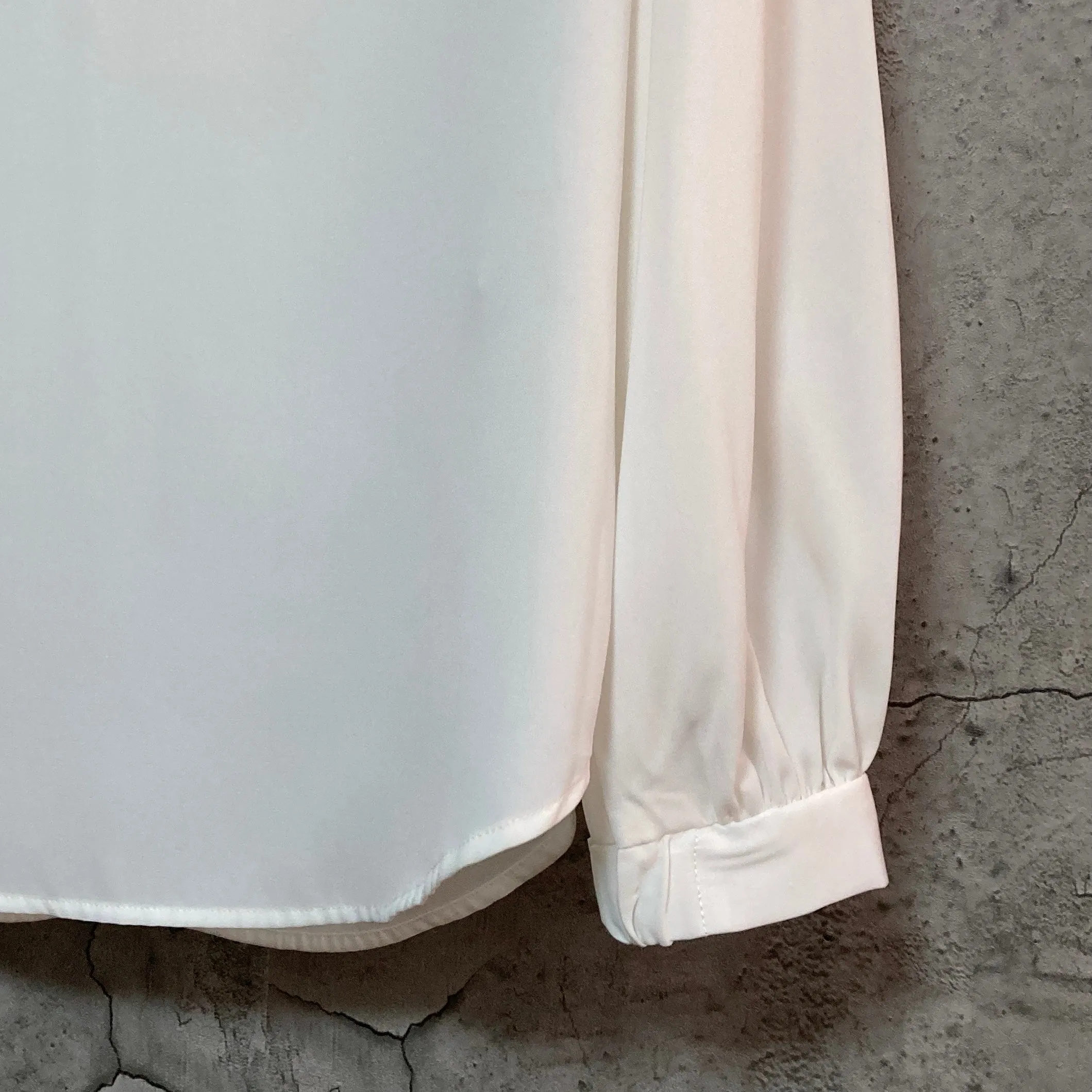 V-neck & crewneck white blouse